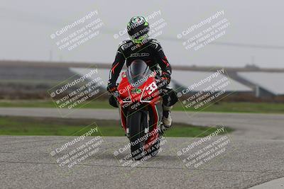 media/Nov-29-2025-TrackDaz (Sat) [[10ae2d9bce]]/C Group/Session 4 (Wheelie Bump)/